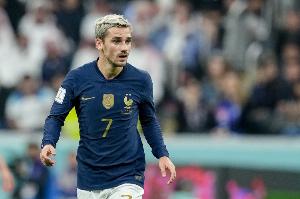 罗滕：奥利塞客串组织中场表现尚可但仍有欠缺，法国需要格列兹曼