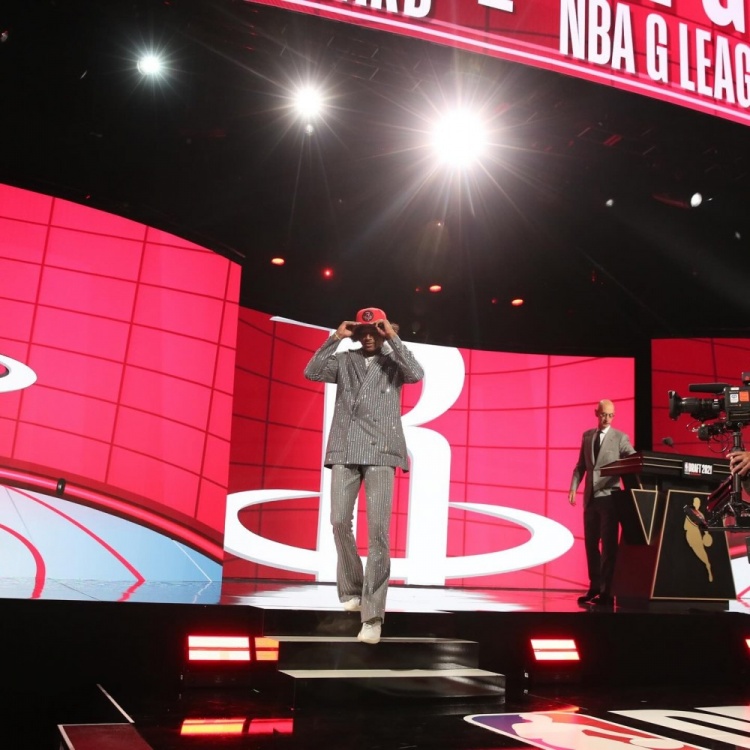 开云体育-杰伦-格林：感谢休斯敦从第一天开始给我的支持与爱 情谊永存🖤