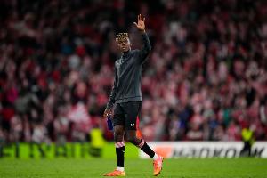 kaiyun.com-德拉富恩特：尼科入选国家队才是我关心的，但转会签约应遵守规则