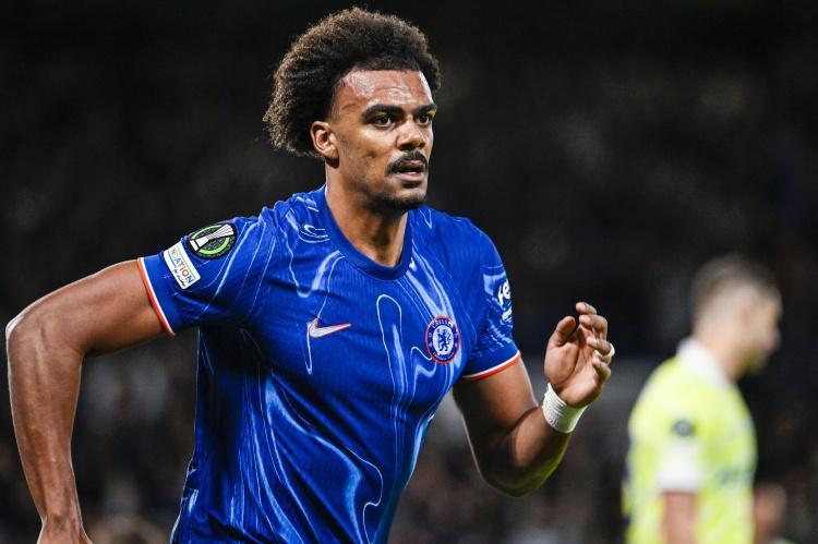 开云体育官网-TA：西蒙斯等人能否加盟蓝军取决有无球员离队，球队正关注伊萨克