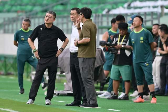 开云-三英战吕布！中超争冠大战变国企民企之争 国安靠什么以一敌三