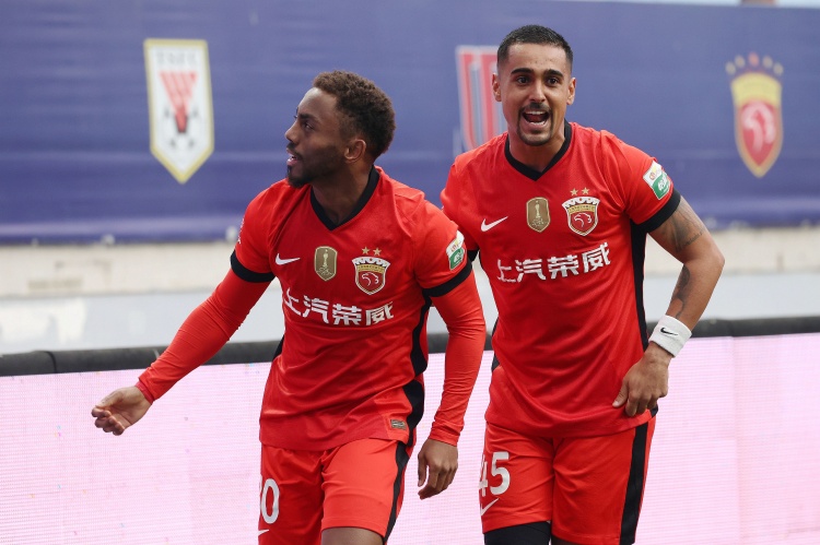 开云-葡媒：加布里埃尔留海港几率很小，海港尝试降价但遭到拒绝