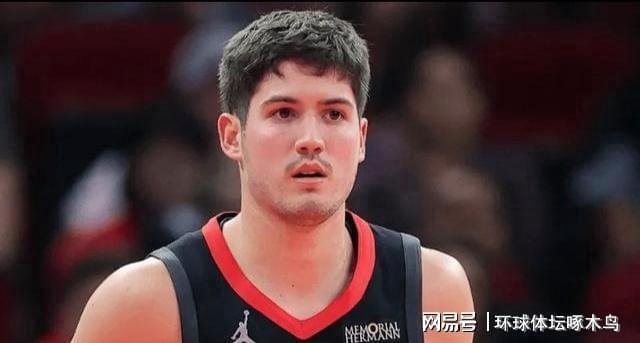 开云体育-申京杜兰特合砍62分火箭力克奇才 库利巴利空砍23分难挽败局